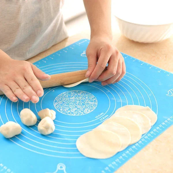 Non-Stick Measuring Pastry Mat from Odditygadget at $29.97