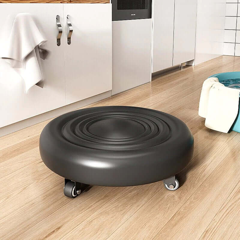 360 Rotating Wheeled Rolling Stool from Odditygadget at $65.44