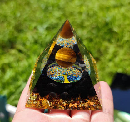 Pyramid Crystals from Odditygadget at $24.97