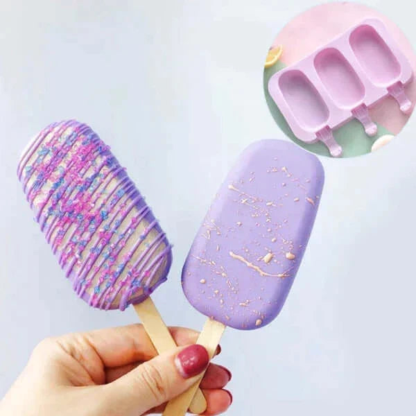 3 Cavity Silicone Cakesicle Mold from Odditygadget at $14.97