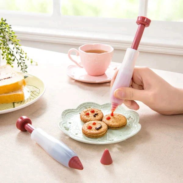 Decorating Pens for Cake Decorating (5pcs) from Odditygadget at $14.97