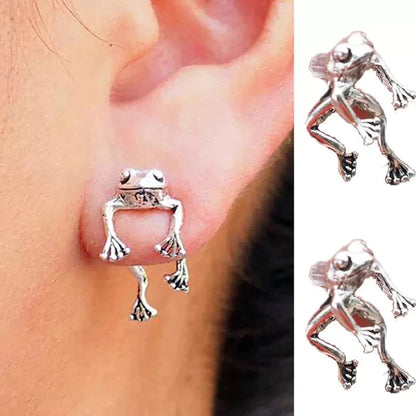 Frog Earrings from Odditygadget at $14.97