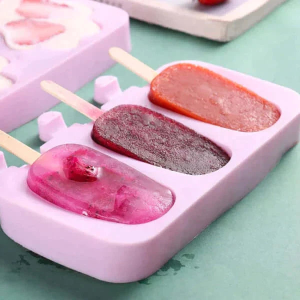 3 Cavity Silicone Cakesicle Mold from Odditygadget at $14.97