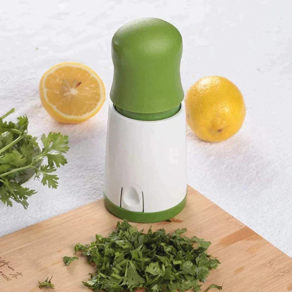 Easy & Quick Parsley Spice Mincer, Grinder & Chopper from Odditygadget at $19.97