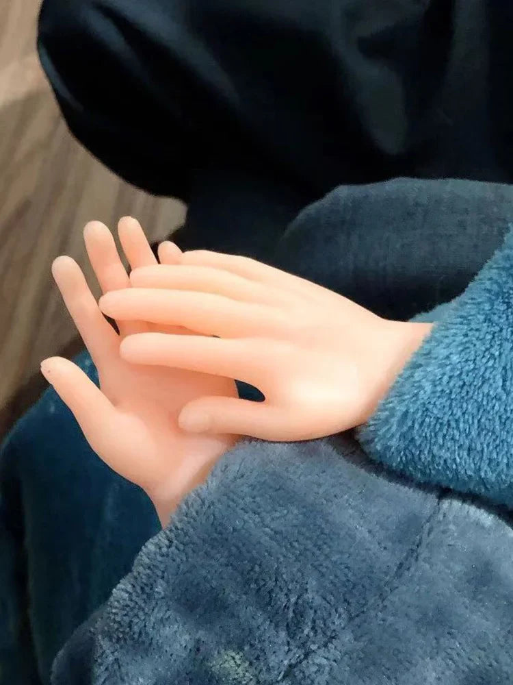 Simulation little silicone hands funny mini hands from Odditygadget at $7.97