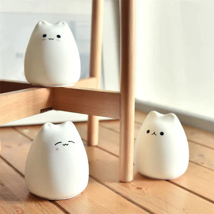 Cute Cat Night Lamp from Odditygadget at $24.97